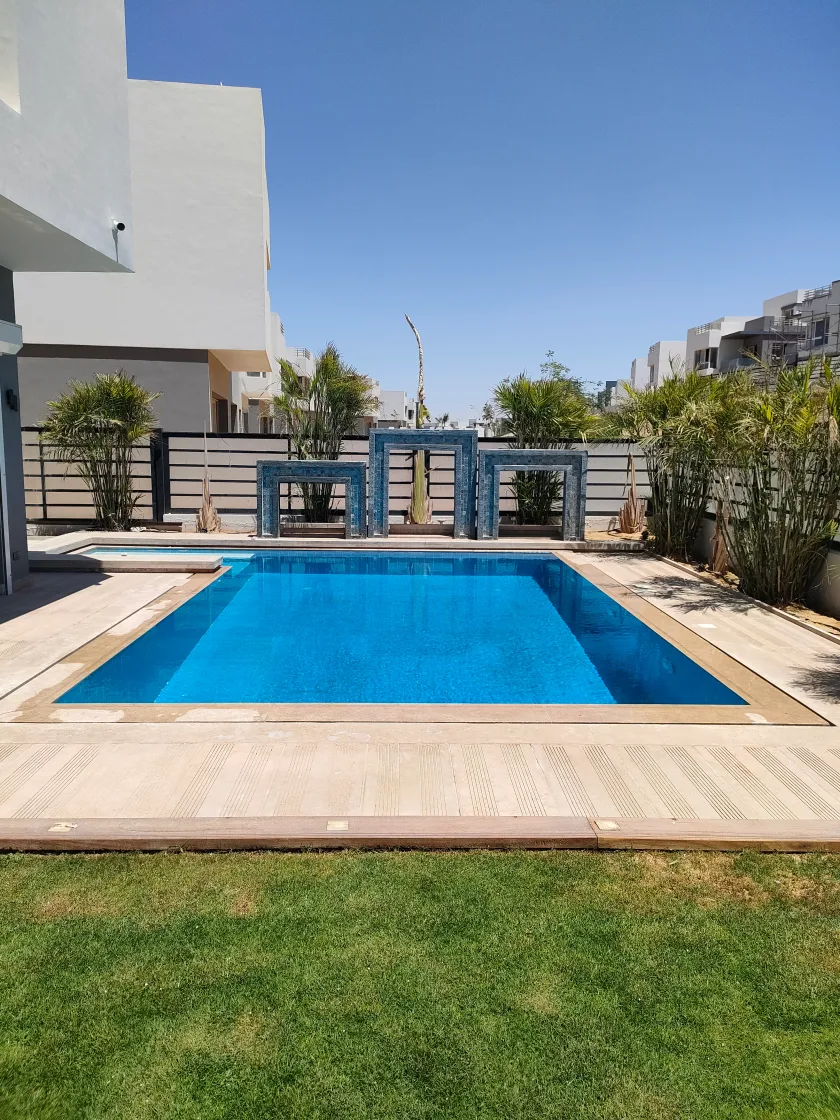 SWIMMING POOLS - أكوا ترست